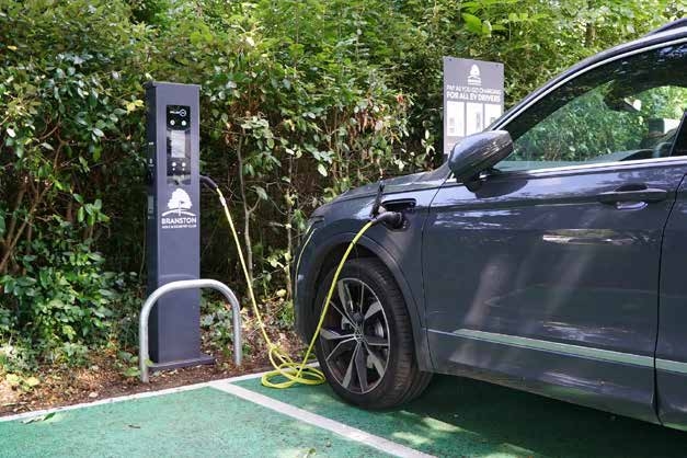 Boost your savings: EV charging grant extended!